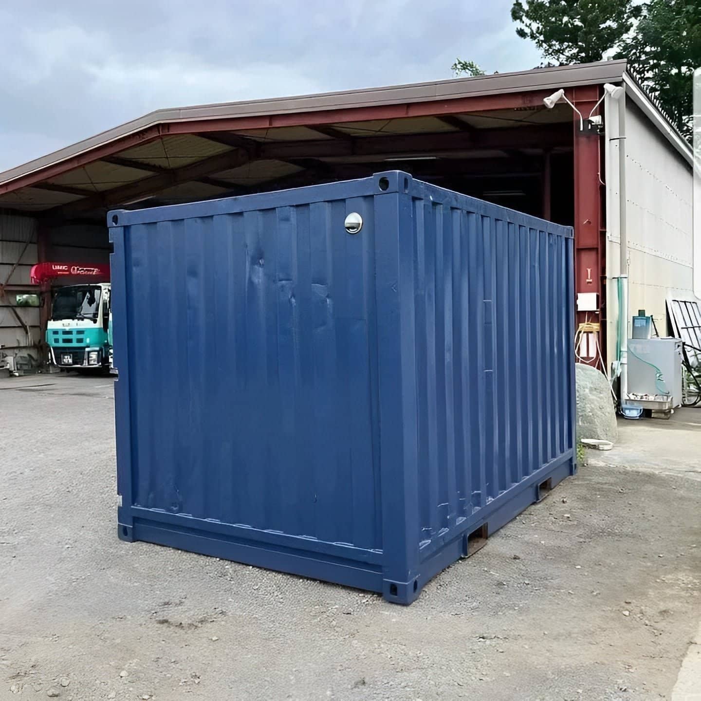 10ft Side Roll-Up Door Storage Container – Corten Steel, Weather-Resistant 3