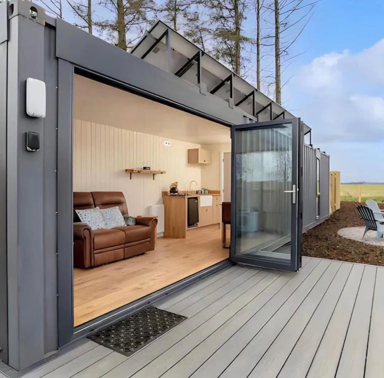 1bhk Container House with Spacious Deck, Tiny House, Portable Houses for Families, Fully Furnished, Disaster Resistant, 2 Hour Set-Up, Customizable 8