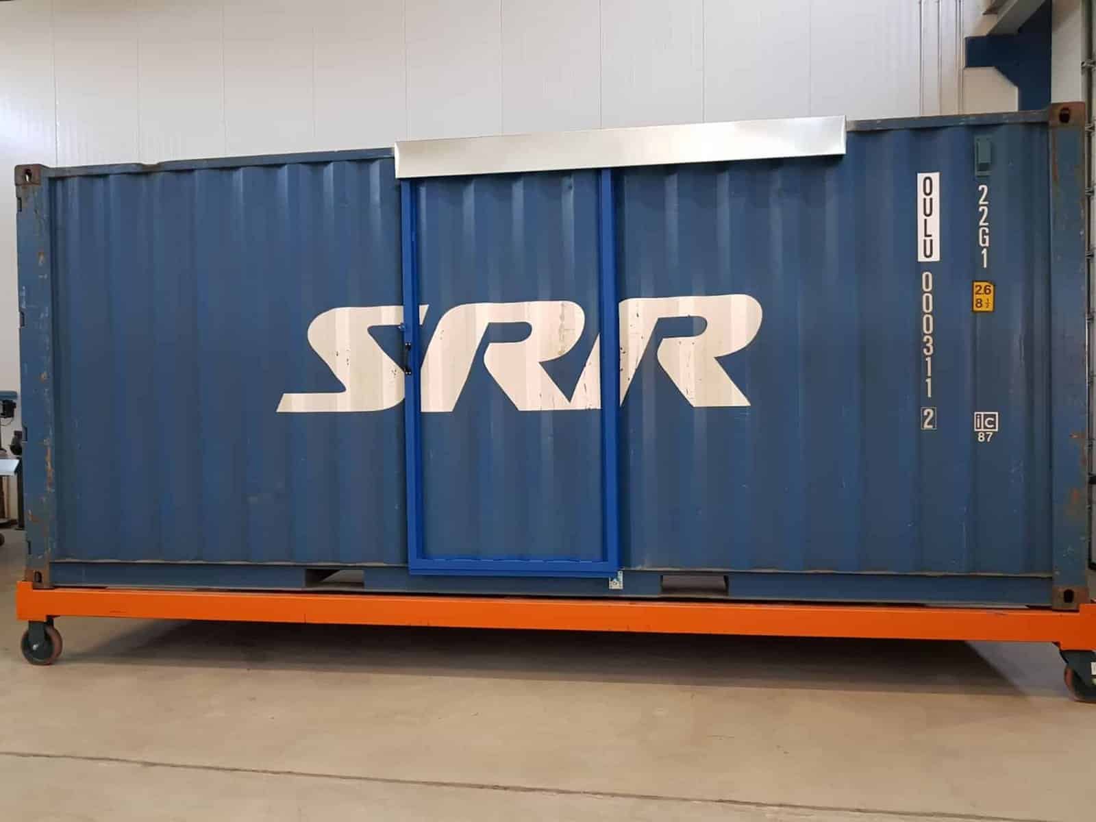 20ft High Cube Container (9′ 6″ high) suitable for IBC storage Sliding Door 4