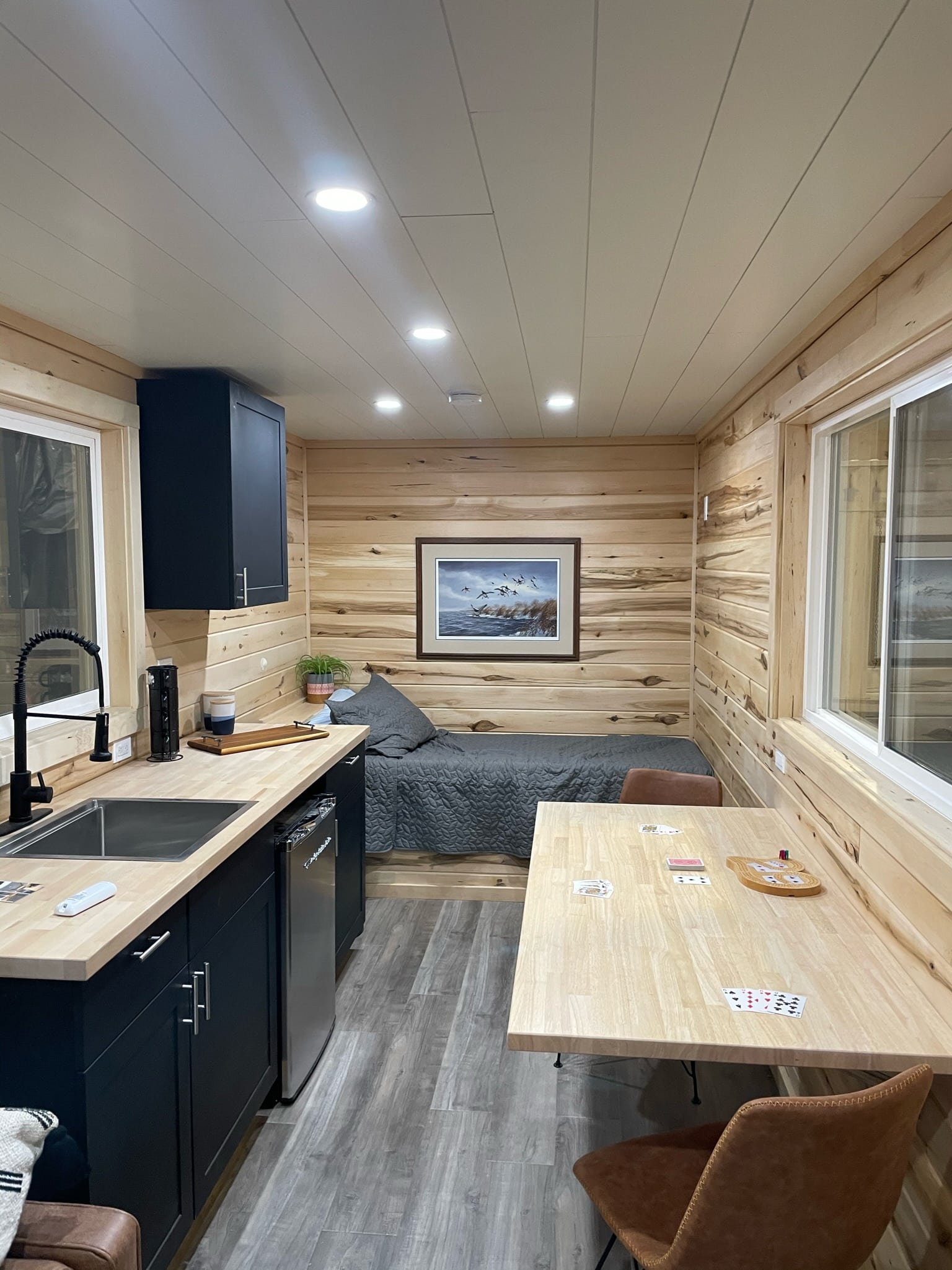 20FT Jack Hunting Container Cabin | Off-Grid Container Home with Kitchen & Rooftop Deck 3