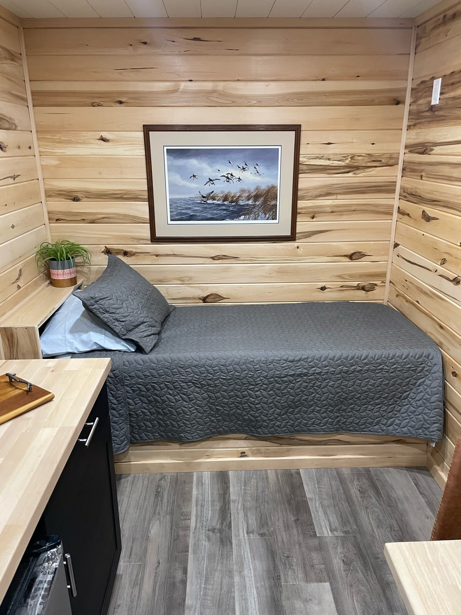 20FT Jack Hunting Container Cabin | Off-Grid Container Home with Kitchen & Rooftop Deck 4