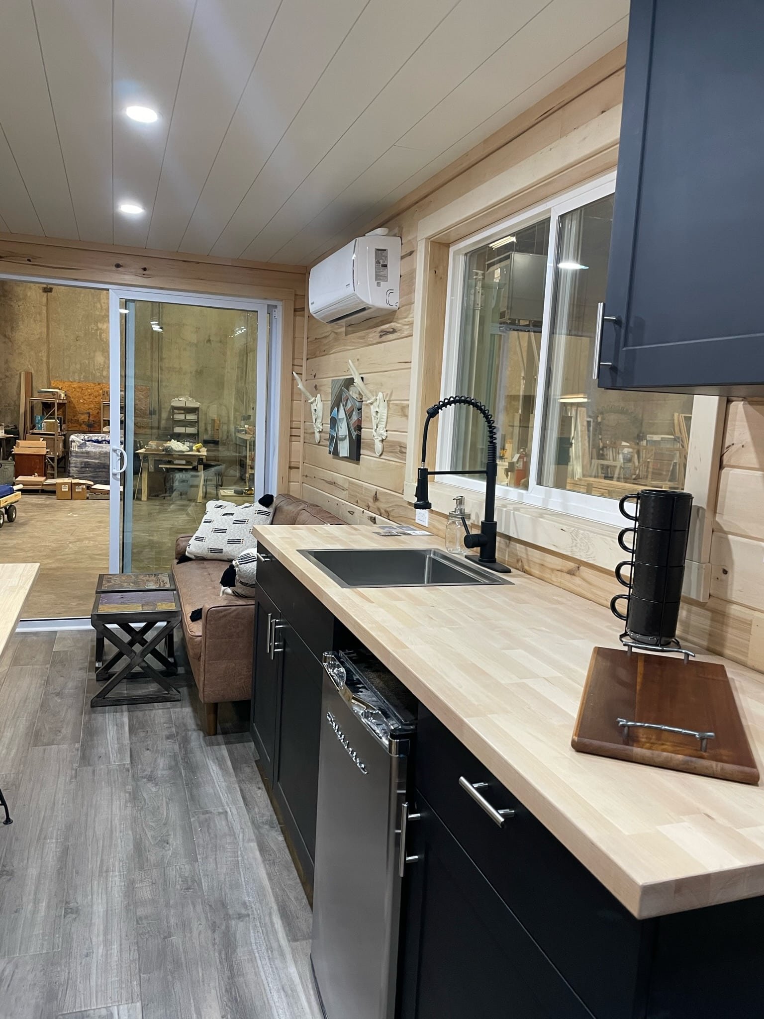 20FT Jack Hunting Container Cabin | Off-Grid Container Home with Kitchen & Rooftop Deck 7