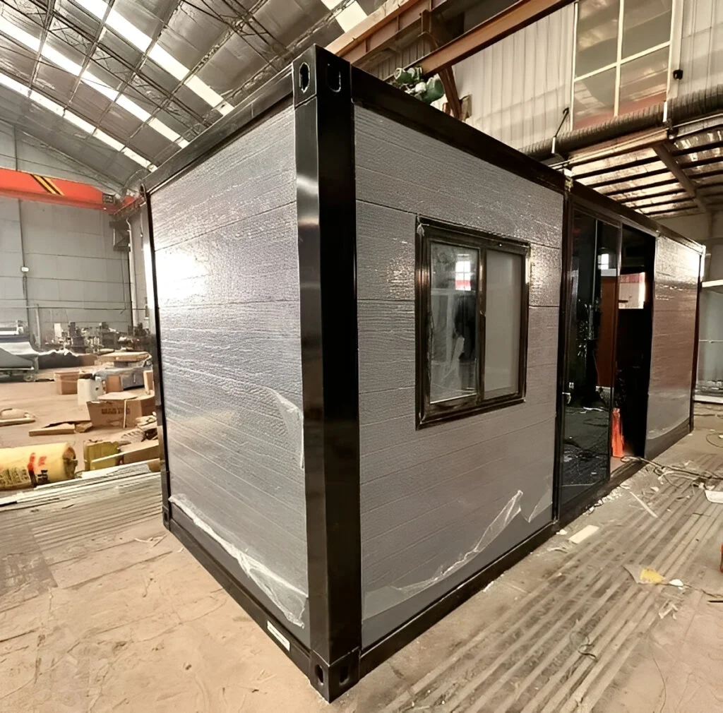 20ft Pre-Assembled Shipping Container Home 3