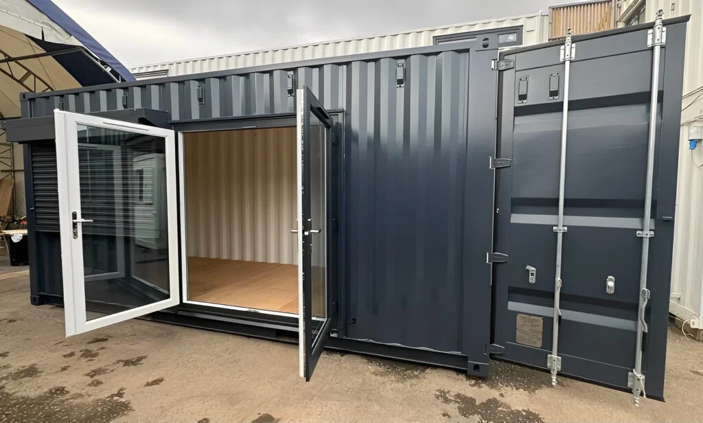 20ft x 8ft Custom Shipping Container Conversion – Portable Building 7