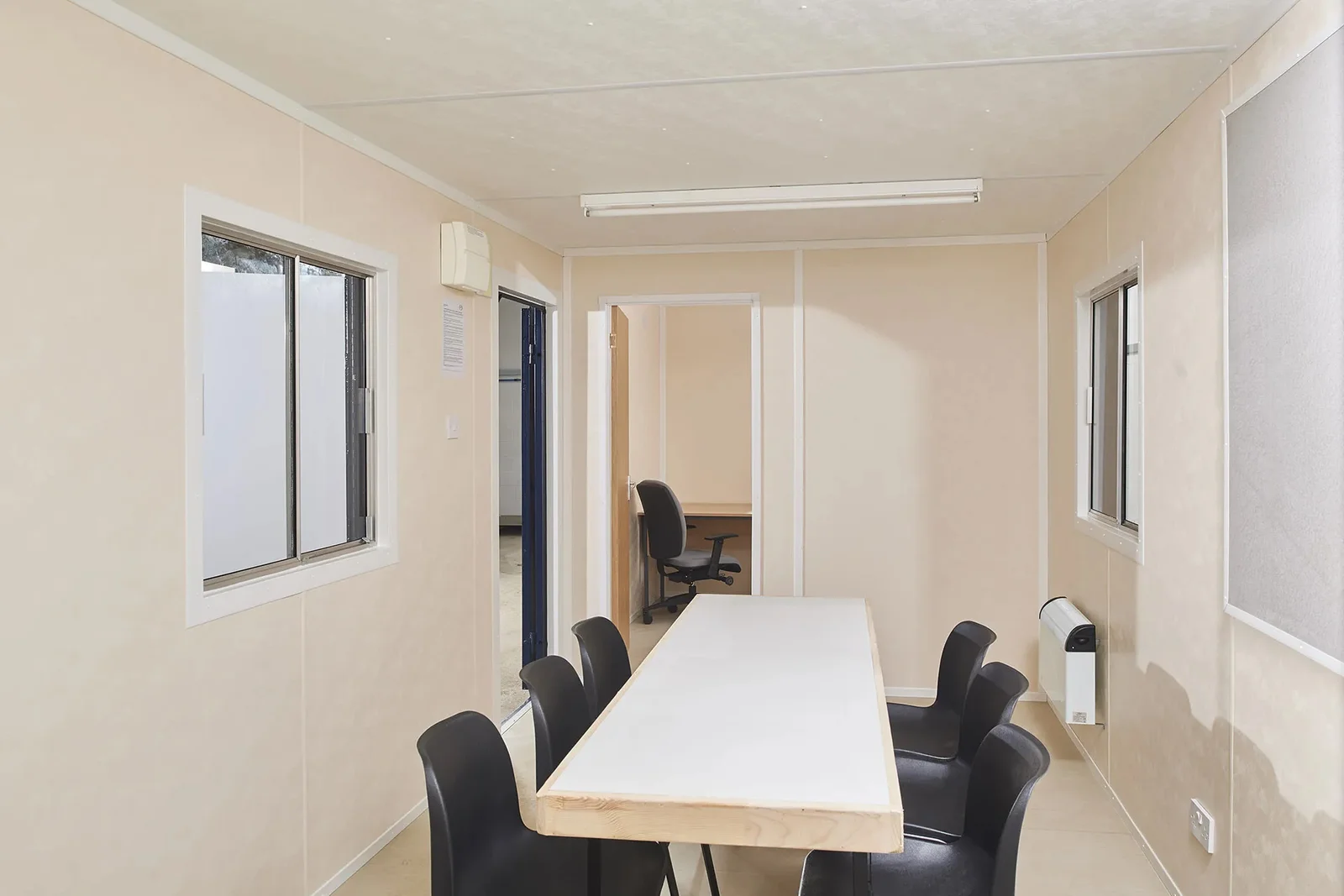 20Ft x 8Ft Steel Office/Canteen Cabin 4
