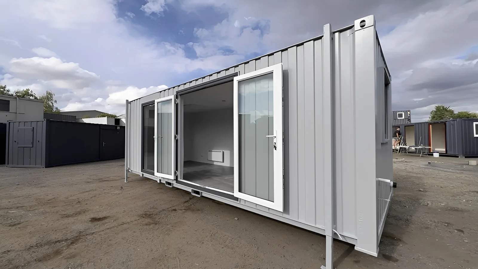 24ft x 9ft Site Office with Toilet – Sales Office / Marketing Suite / Portable Site Cabin 7