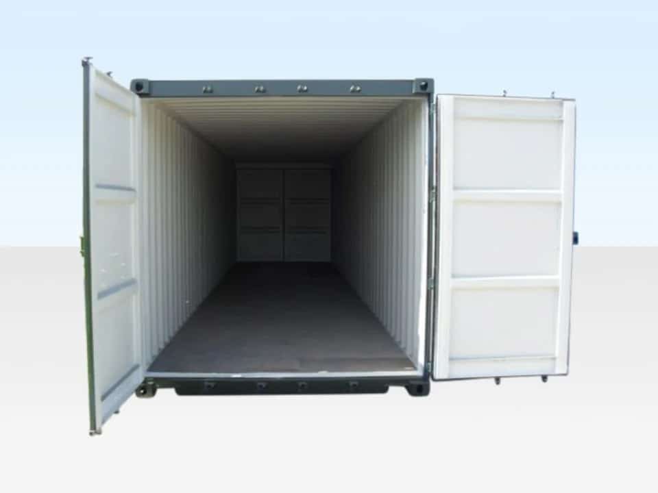 30ft x 8ft Steel Shipping Container – Durable Storage & Transport Solution 3