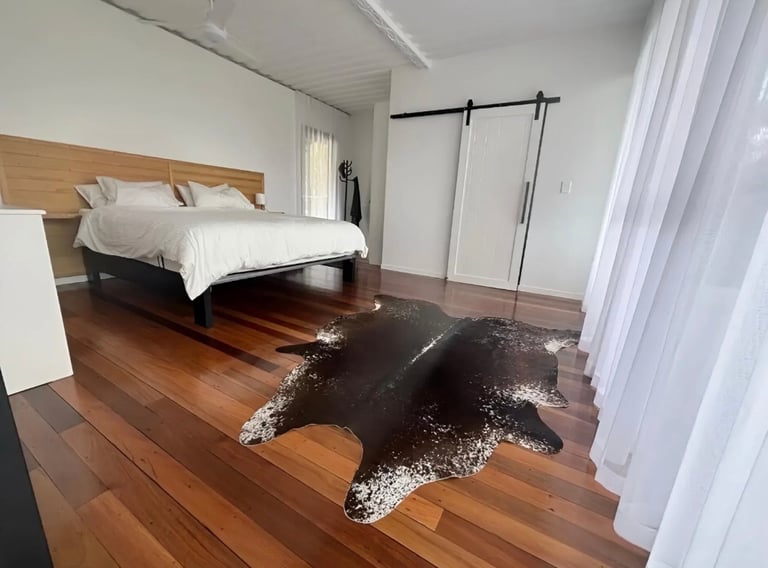 3bhk Two-Storey Container House with a Large Open Upper Terrace and Patio, Portable Houses for Families, Fully Furnished, Disaster Resistant, 4 Hour Set-Up, Customizable 6