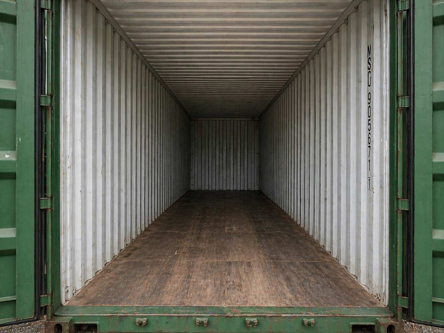 40ft HC Used Wind and Watertight Shipping Container – Yellow or Green 6