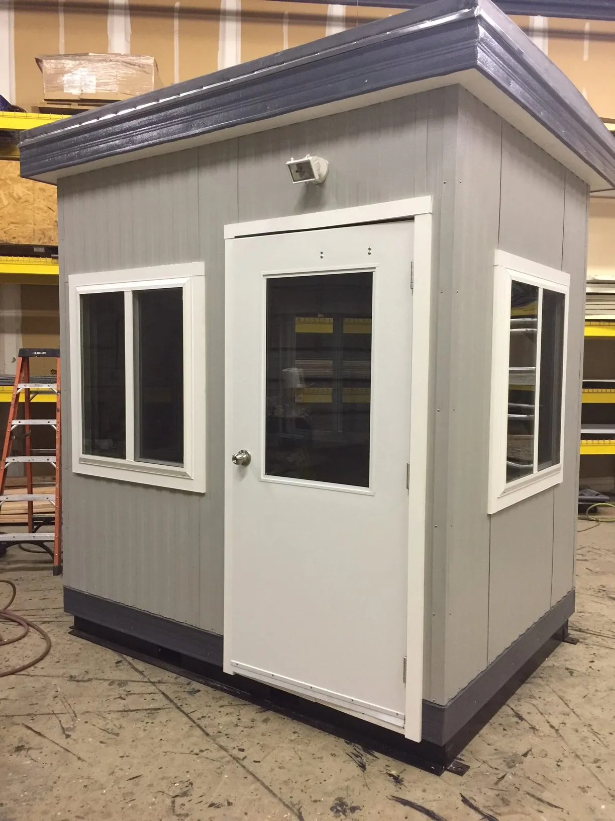 6 8 Guard Booth