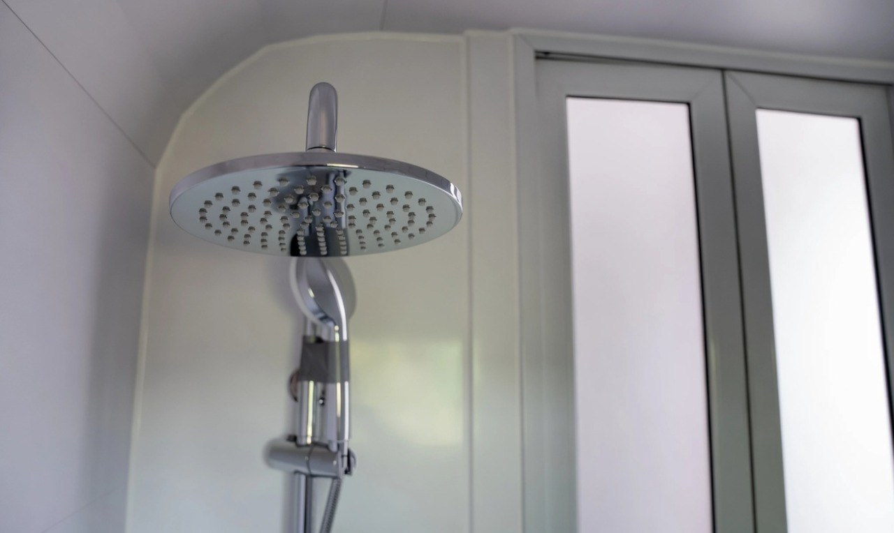 6m micro pod with bathroom & kitchenette 6
