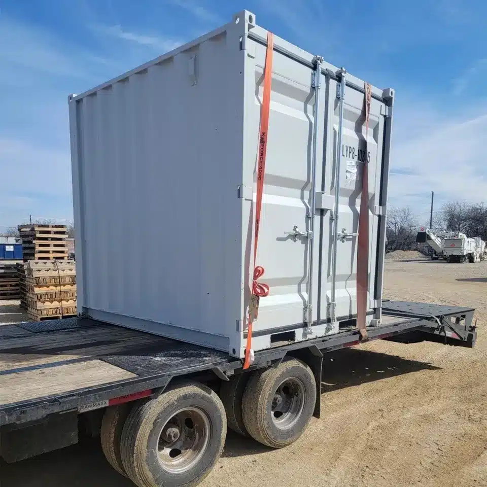 8ft Steel Shipping Container with Door & Window – Compact & Durable 3