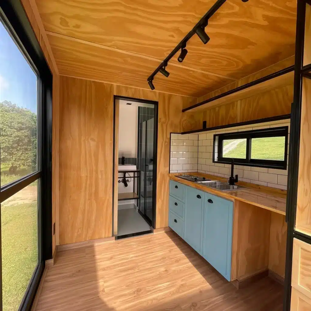 Custom 20ft Cozy Cabin Container House 3