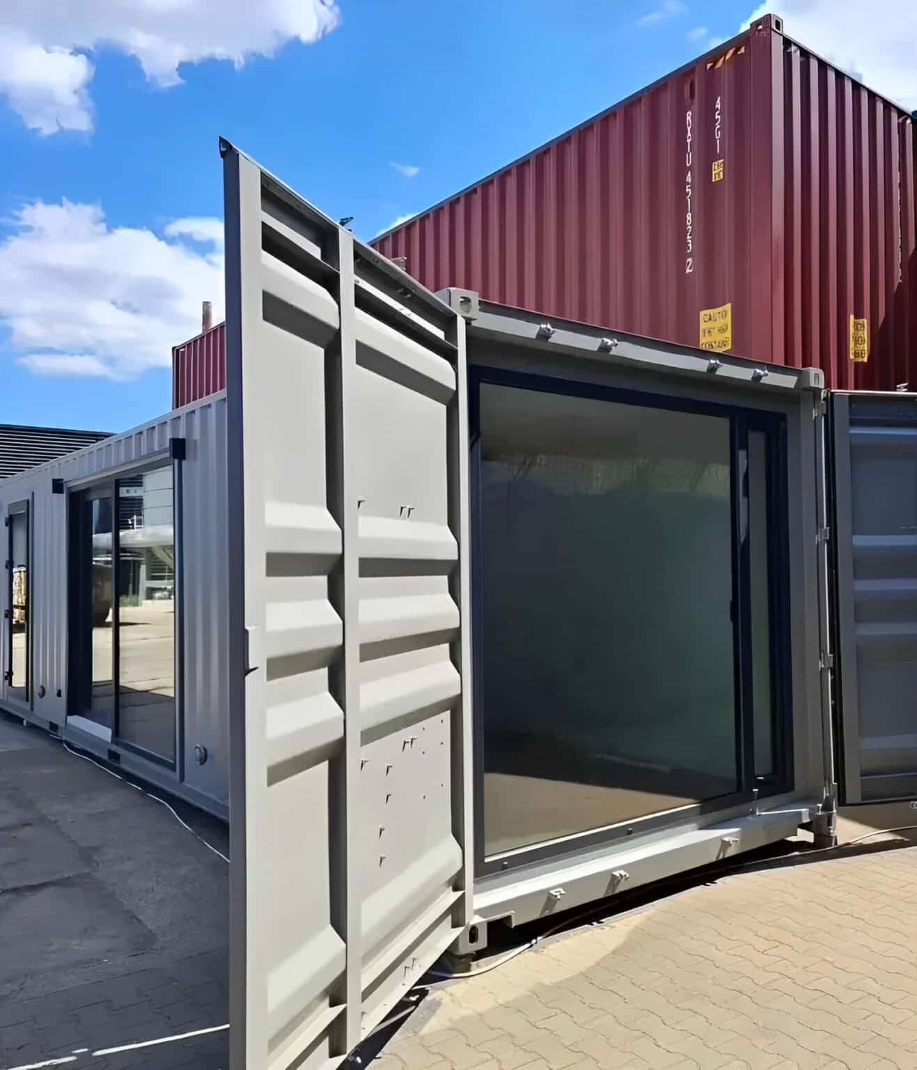 Custom 40ft Shipping Container House 2