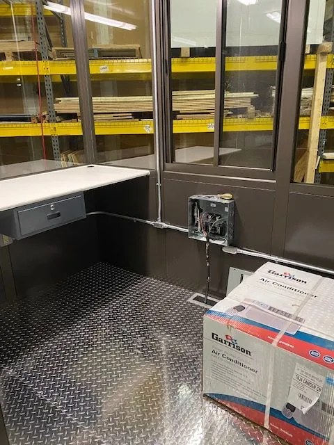 Guard Booth 6 8 3