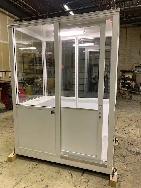 Guard Shack 4 x 6 ECONO White 4