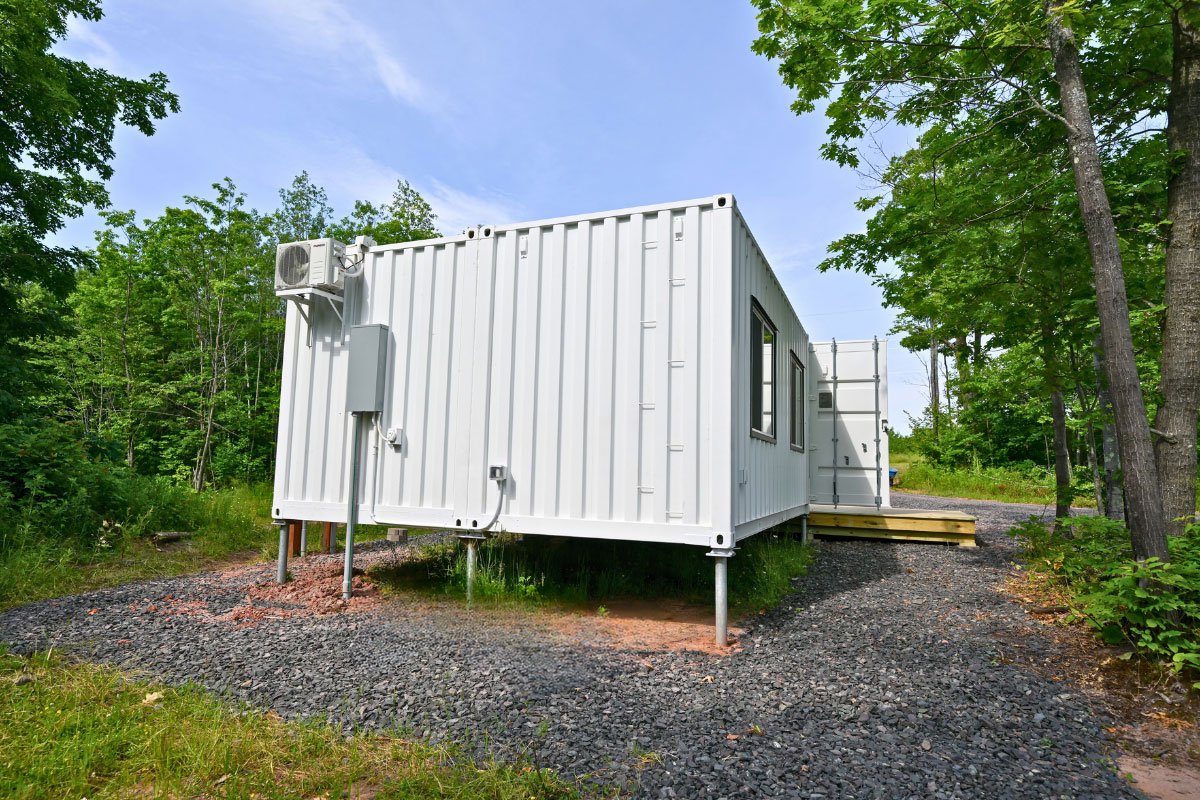 Luxury 2 Bedroom Shipping Container Home | 40ft + 20ft Modern Container House | The Fulton 8