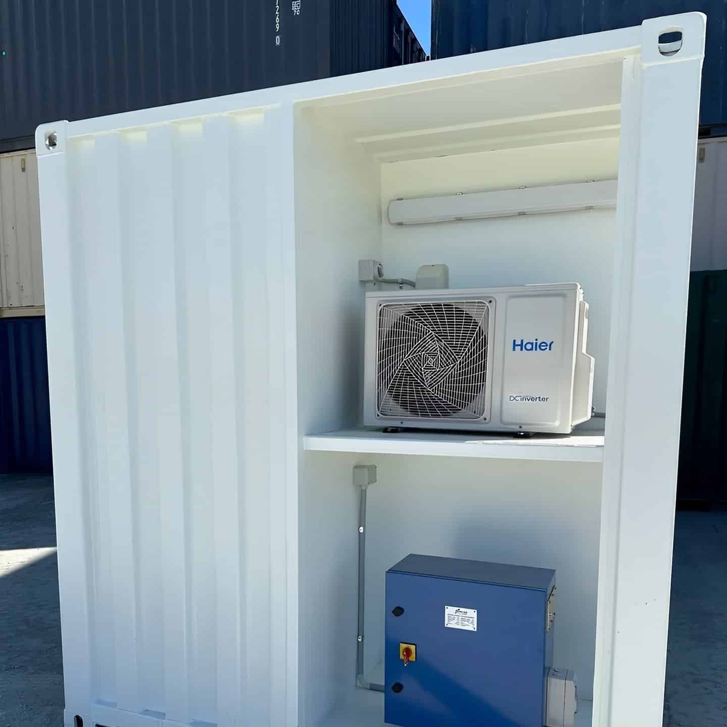 White Modified 10ft Shipping Container with AC 4